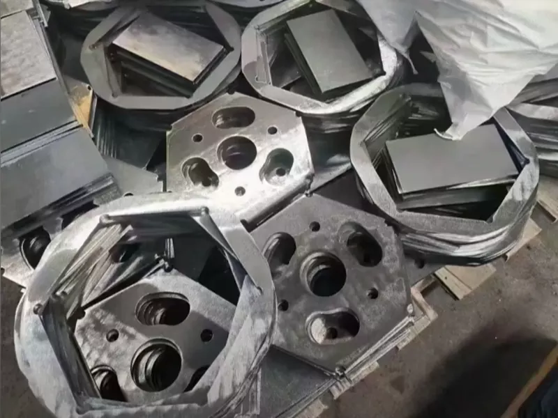 Gelegeerd staal Lasersnijdende metalen onderdelen