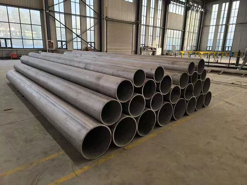 Small diameter stainless steel welded pipes